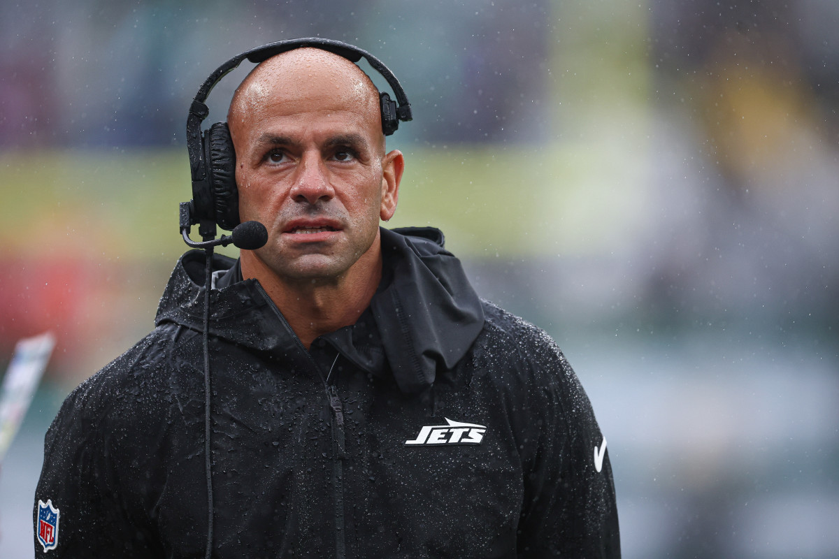 New York Jets Fire Head Coach Robert Saleh After Disappointing Start to 2024 NFL Season